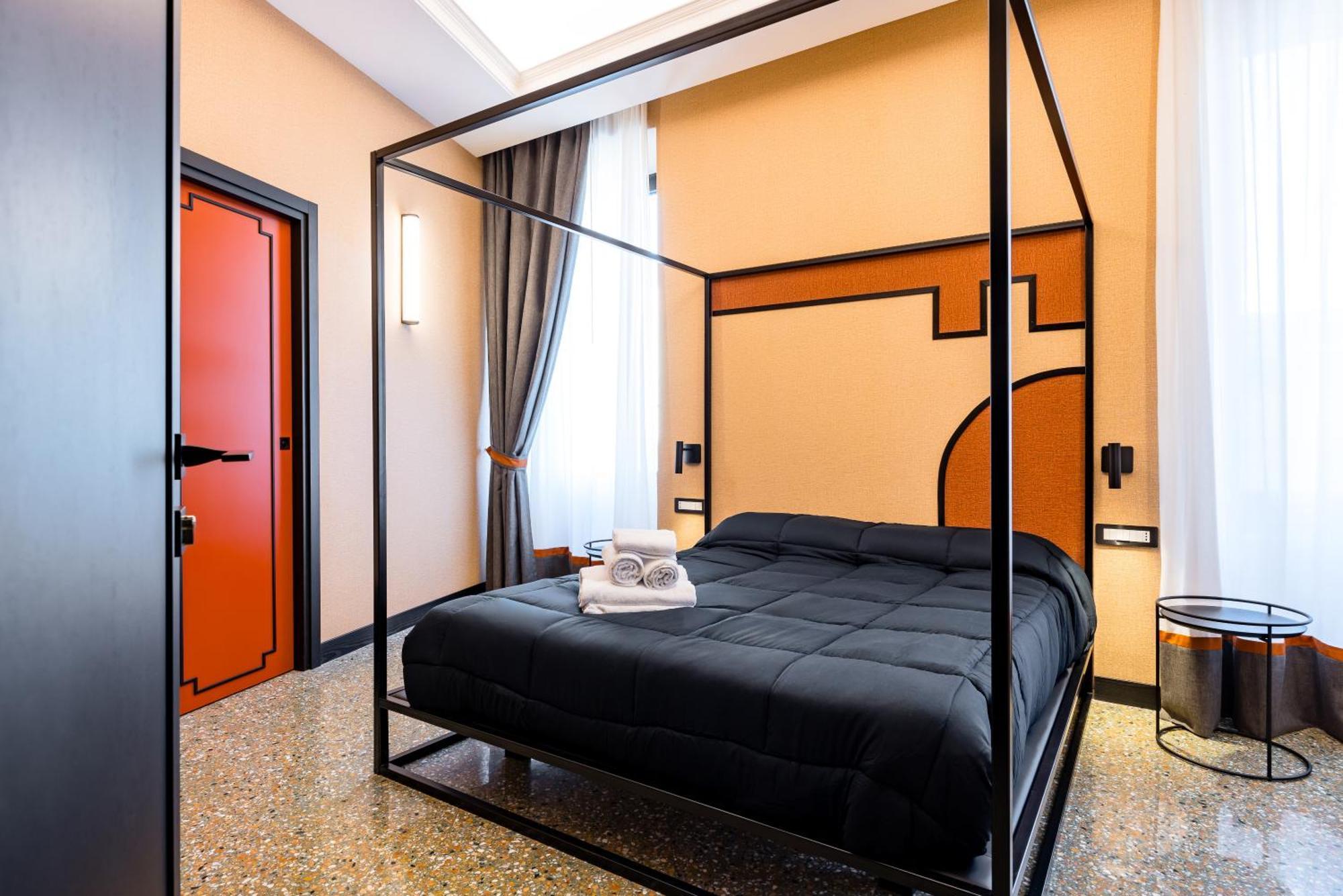Capuana15 By Napoliapartments Napels
